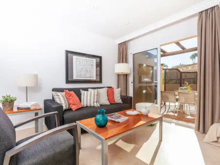 Appartement charmant à Mijas Costa, 2 chambres, pour 6 personnes, climatisation, parking - Photo 1