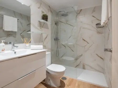 Appartement charmant à Mijas Costa, 2 chambres, pour 6 personnes, climatisation, parking - Photo 14