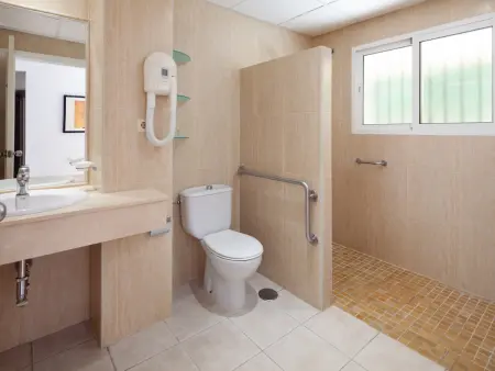 Appartement à Mijas Costa, 2 chambres, piscine et parking - Photo 8
