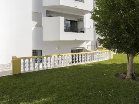 Appartement lumineux 2 chambres à Albufeira avec piscine - Photo 24