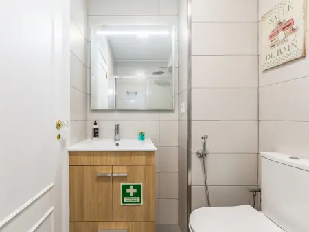 Appartement moderne proche de Casa da Musica avec Netflix - Photo 8