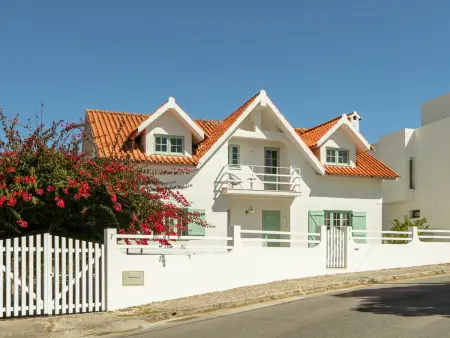 Villa familiale proche plage, jardin, Wi-Fi, jusqu'à 10 pers. - Photo 4