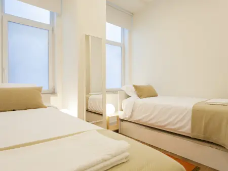 Grand appartement central à Lisbonne, 5 chambres, jusqu'à 17 personnes - Photo 22