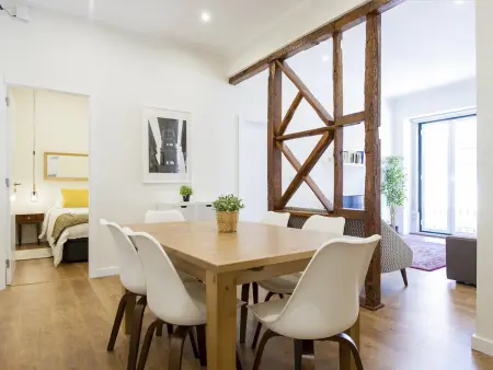 Grand appartement de 4 chambres au cœur de Lisbonne - Photo 4