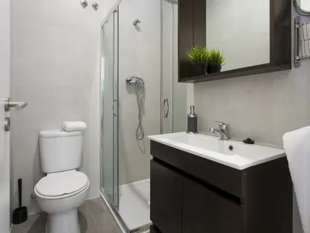 Grand appartement de 4 chambres au cœur de Lisbonne - Photo 26