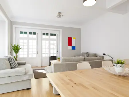 Grand appartement lumineux au cœur de Lisbonne, idéal pour groupes - Photo 3