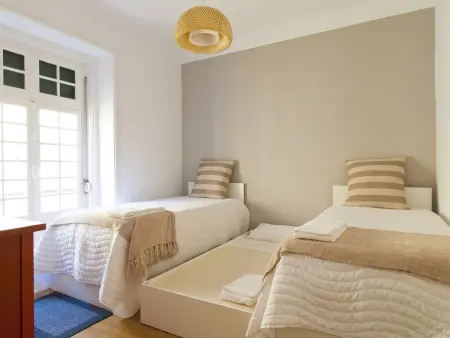 Grand appartement lumineux au cœur de Lisbonne, idéal pour groupes - Photo 12