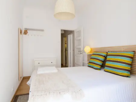 Grand appartement lumineux au cœur de Lisbonne, idéal pour groupes - Photo 17