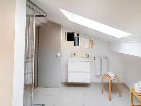 Duplex central à Lisbonne, 3 chambres, 12 pers., vue château - Photo 21