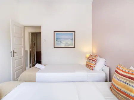 Grand appartement 4 chambres au cœur de Lisbonne, Chiado, pour 10 personnes - Photo 15