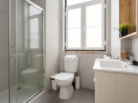 Appartement spacieux de 5 chambres au cœur historique de Lisbonne - Photo 27