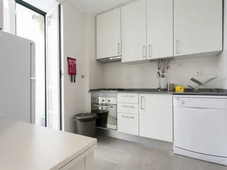 Appartement spacieux de 5 chambres au cœur historique de Lisbonne - Photo 29
