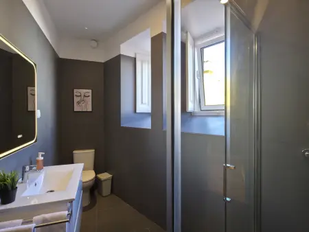 Appartement spacieux 6 chambres à Lisbonne, climatisation, 18 pers. - Photo 26