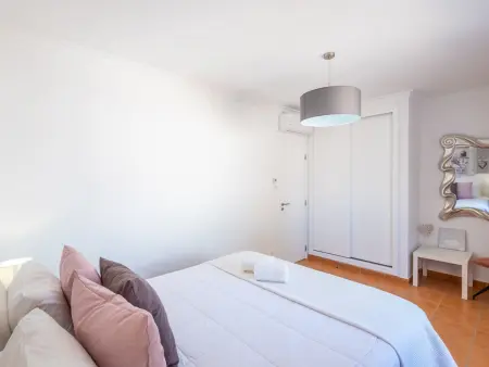 Villa à Galé - Jardin Privé et Accès Plage, Gite 5 personnes à Albufeira - Photo 15