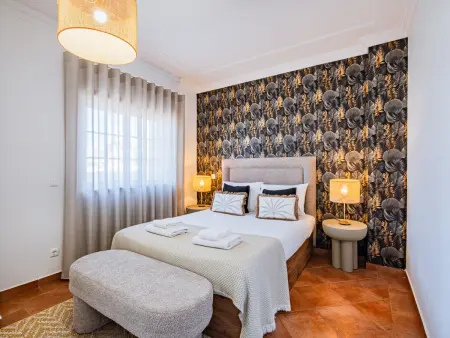 Villa familiale calme avec piscine, tennis et parking sécurisé - Photo 20