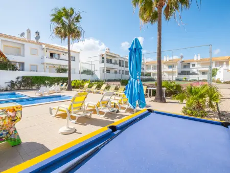 Appartement Rénové 3 Chambres avec Vue Mer près Plage et Tennis - Photo 2