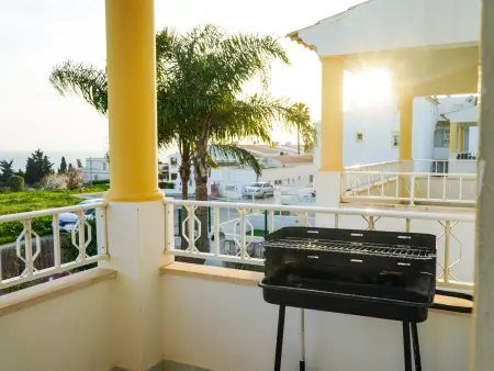 Appartement Rénové 3 Chambres avec Vue Mer près Plage et Tennis - Photo 7