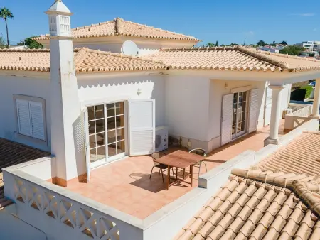 Spacieuse villa 8 chambres avec piscine privée près de la plage - Photo 2