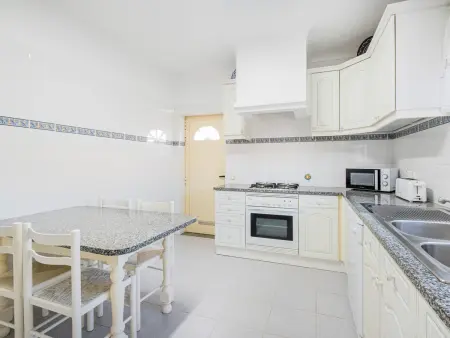 Villa avec Piscine Privée à Albufeira, Maison 7 personnes à Albufeira - Photo 8