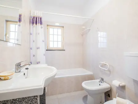 Villa avec Piscine Privée à Albufeira, Maison 7 personnes à Albufeira - Photo 16