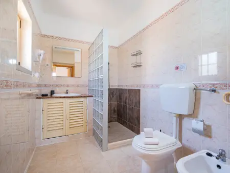 Villa familiale à Albufeira avec piscine privée et jardin - Photo 12