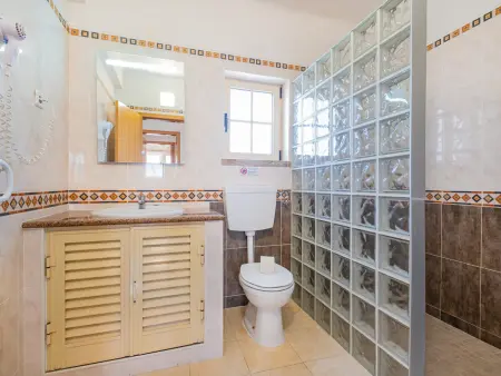 Villa familiale à Albufeira avec piscine privée et jardin - Photo 19