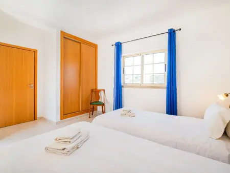 Villa familiale à Albufeira avec piscine privée et jardin - Photo 22