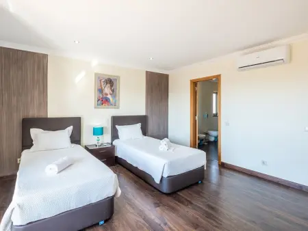 Villa moderne en Algarve avec piscine privée et espace pour 7 personnes - Photo 16