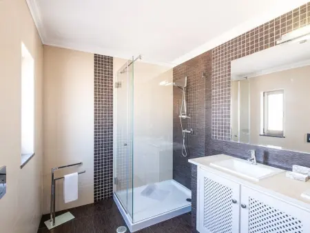Villa moderne en Algarve avec piscine privée et espace pour 7 personnes - Photo 18