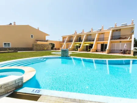 Villa moderne près de la plage avec jardin et piscine près d'Albufeira - Photo 13