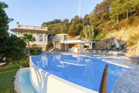 Magnifique villa avec vue sur mer et belle piscine, Magnifique villa avec vue sur mer pour un groupe - Photo 1