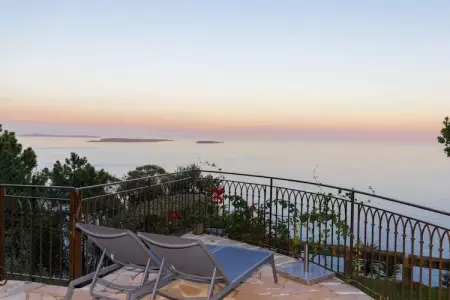 Magnifique villa avec vue sur mer et belle piscine, Magnifique villa avec vue sur mer pour un groupe - Photo 6
