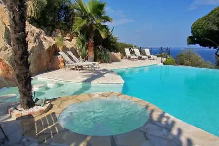 Magnifique villa avec vue sur mer et belle piscine, Magnifique villa avec vue sur mer pour un groupe - Photo 18