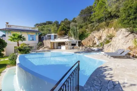 Magnifique villa avec vue sur mer et belle piscine, Magnifique villa avec vue sur mer pour un groupe - Photo 22
