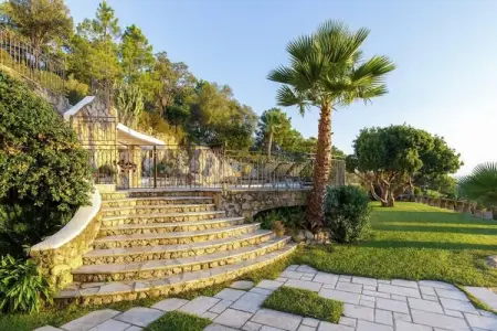 Magnifique villa avec vue sur mer et belle piscine, Magnifique villa avec vue sur mer pour un groupe - Photo 31