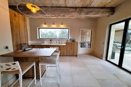 Le Mas Sorella – Votre Évasion Provençale au Cœur des Alpilles, Villa pittoresque au cœur des Alpilles - Photo 2