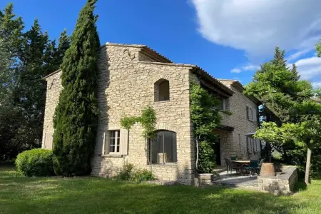La Familiale - Maison provençale avec piscine et vue imprenable sur Gordes, Séjournez avec une vue imprenable sur Gordes - Photo 1