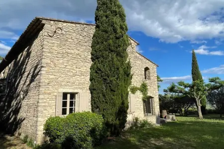 La Familiale - Maison provençale avec piscine et vue imprenable sur Gordes, Séjournez avec une vue imprenable sur Gordes - Photo 5
