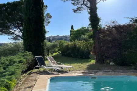 La Familiale - Maison provençale avec piscine et vue imprenable sur Gordes, Séjournez avec une vue imprenable sur Gordes - Photo 9
