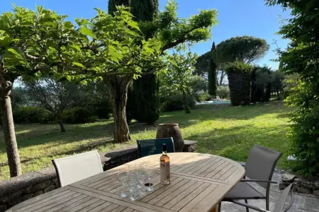 La Familiale - Maison provençale avec piscine et vue imprenable sur Gordes, Séjournez avec une vue imprenable sur Gordes - Photo 29