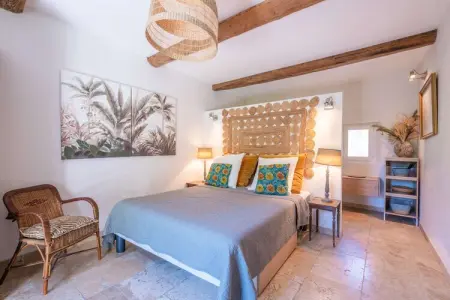 Mas authentique à Paradou Alpilles, Villa esthétique au Paradou, Alpilles - Photo 4
