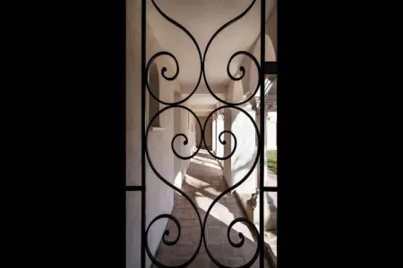 Charmant Mas Provençal avec piscine et jacuzzis, Charmante Villa Provençale à Noves - Photo 16