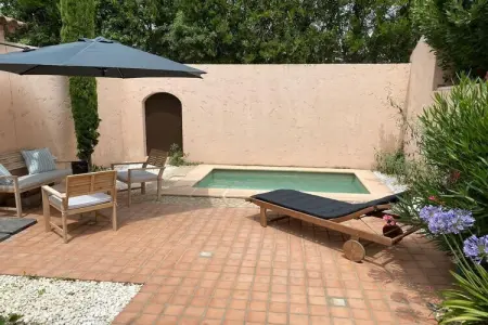 Charmant Mas Provençal avec piscine et jacuzzis, Charmante Villa Provençale à Noves - Photo 36