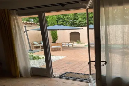 Charmant Mas Provençal avec piscine et jacuzzis, Charmante Villa Provençale à Noves - Photo 94