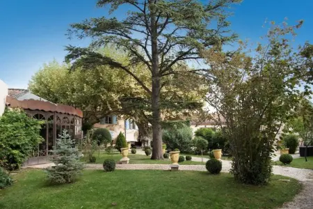 Charmant Mas Provençal avec piscine et jacuzzis, Charmante Villa Provençale à Noves - Photo 108