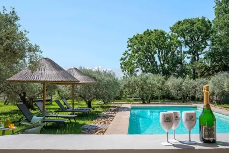 Le Mas Elaïa  votre havre familial avec piscine privée, Family Haven à Eyragues - Photo 18