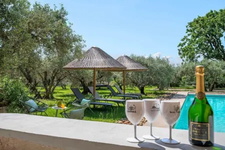 Le Mas Elaïa  votre havre familial avec piscine privée, Family Haven à Eyragues - Photo 19
