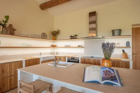 Le Mas Elaïa  votre havre familial avec piscine privée, Family Haven à Eyragues - Photo 27