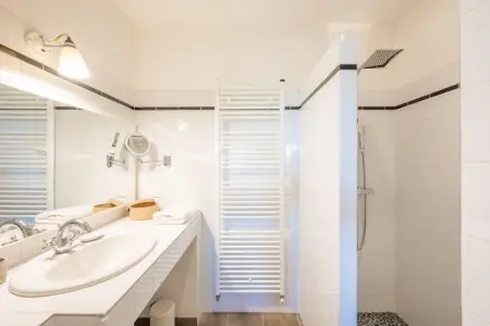 Le Mas Elaïa  votre havre familial avec piscine privée, Family Haven à Eyragues - Photo 48