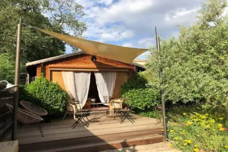 La Maison de Robion, Villa près d'Avignon avec suites séparées - Photo 6
